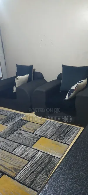 Used Gray Fabric Sofa Set - 5 Seater