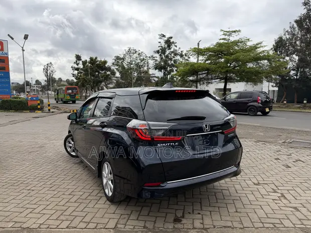 Honda Shuttle 1.5 Hybrid 2WD 2019 - 1
