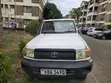 Toyota Land Cruiser 2011 Nyeupe - 4