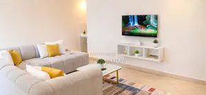 Chumba Kimoja Shanzu Karibu na Pride Inn Paradise