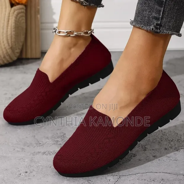 Breathable Flat Shoes - Women's - 1