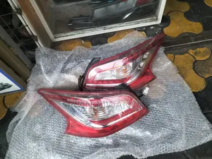 Nissan Sylphy Taillights (Zilizotumika, Kutoka Japan)