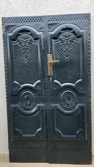 Used Yale Double Door - Gray Iron
