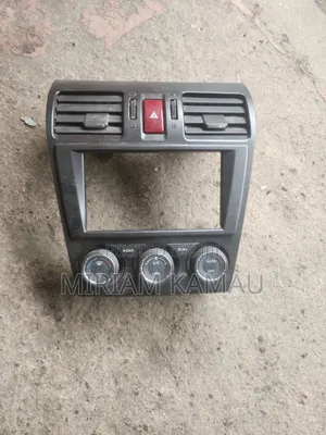 Subaru Forester SH5 AC Control Unit