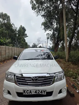 Toyota Hilux 2014 Double Cab Pickup