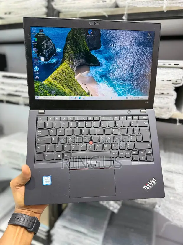Laptopi ya Lenovo ThinkPad X280 - Core i7, 8GB RAM, 256GB SSD - 1