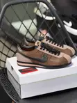 Nike Cortez za Suede Kahawia - 2