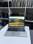 Apple MacBook Air 2018 8GB RAM 256GB SSD - 1