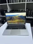Apple MacBook Air 2018 8GB RAM 256GB SSD - 5