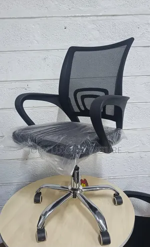 Brand New Office Chair - Ergonomic & Durable