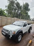 Nissan Hardbody Pickup 2012 - 3