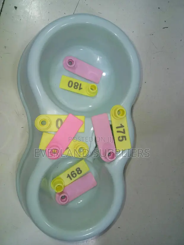 Ear Tags - Outdoor Farm Use - 1