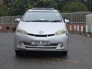 Toyota Wish 2011 Nyeupe