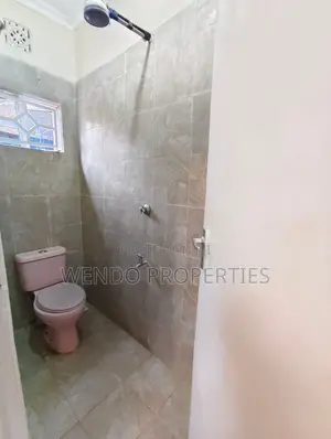 Nyumba ya Vyumba 4 vya Kulala kwa Kukodisha Karen C