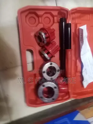 Ratchet Pipe Threader 1/2"-1 1/4"