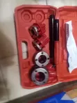 Ratchet Pipe Threader 1/2"-1 1/4" - 2