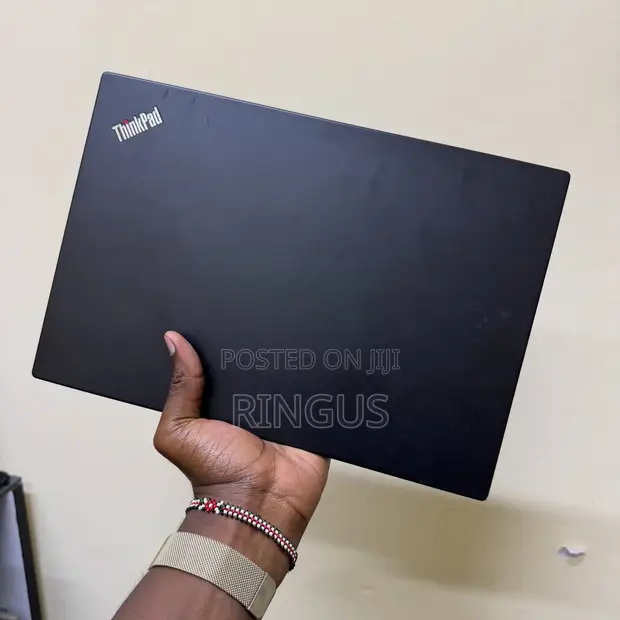 Lenovo ThinkPad X280 16GB RAM, 256GB SSD, 13" Touchscreen - 1
