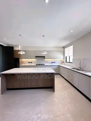 Nyumba ya Vyumba 4 vya Kulala, Zote ni Ensuite, Kukodisha Karen C