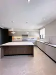 Nyumba ya Vyumba 4 vya Kulala, Zote ni Ensuite, Kukodisha Karen C - 1