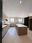 Nyumba ya Vyumba 4 vya Kulala, Zote ni Ensuite, Kukodisha Karen C - 3