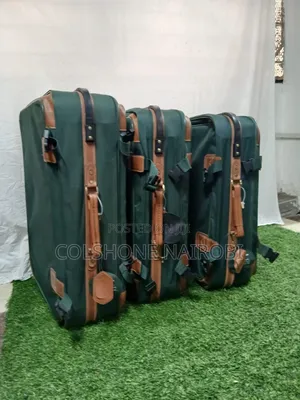 Vintage Canvas Travel Luggage Set - 3-Piece Green Suitcase Set