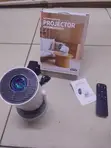 HY300 Mini Projector ya Android na Betri ya Ndani - 1