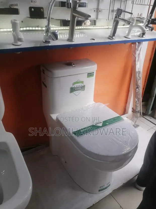 Sawa Toilet ya One-Piece Mpya - 1