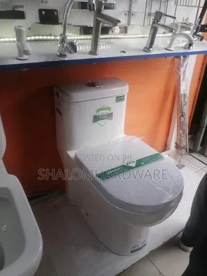 Sawa Toilet ya One-Piece Mpya