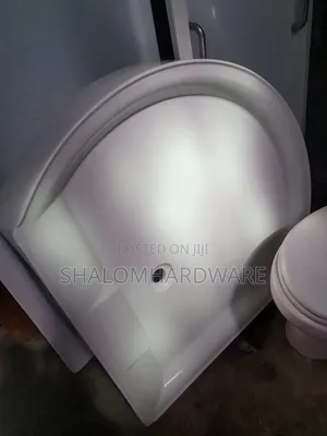 Premier Shower Tray Iliyotumika 90x90cm