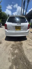 Toyota Corolla Fielder 2009 Nyeupe - 4