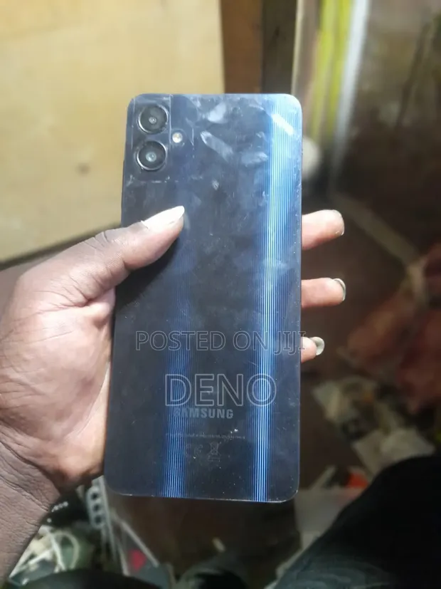 Samsung Galaxy A05 64GB Blue - 1