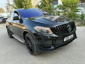Mercedes-Benz GLE 43 AMG 2016 Black