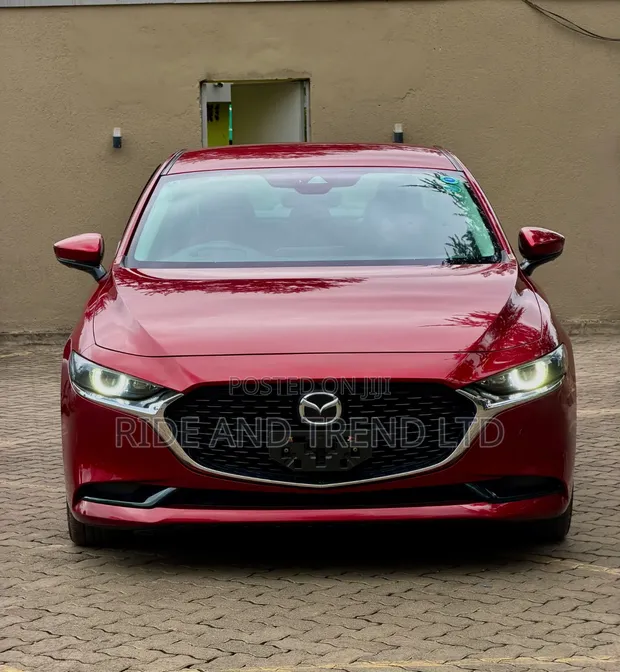 Mazda 3 Sedan 2019 Red - 1