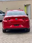 Mazda 3 Sedan 2019 Red - 2