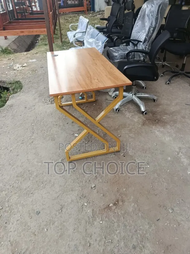 Boss Office Products Gold Stand Kisasa Ofisi Dawati - 1