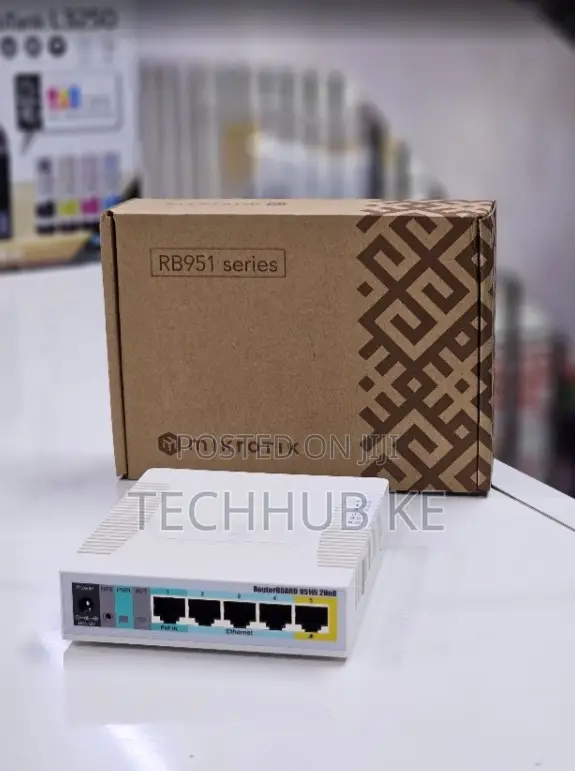MikroTik RB951Ui High Power WiFi Router - 1