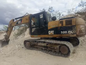 Caterpillar 320D Excavator