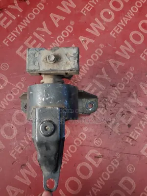 Toyota AE110 Engine Mount