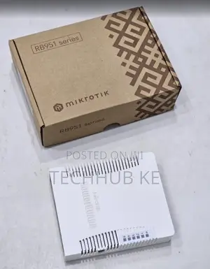 MikroTik RB951Ui-2HnD Router ya Wireless ya Ndani