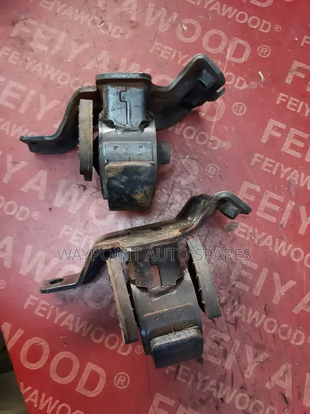 Gear Mounts za Toyota AE102 - 1