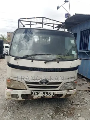 Toyota Dyna Lori Rigid - 2009