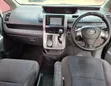 Toyota Voxy 2010 Nyeusi - 5