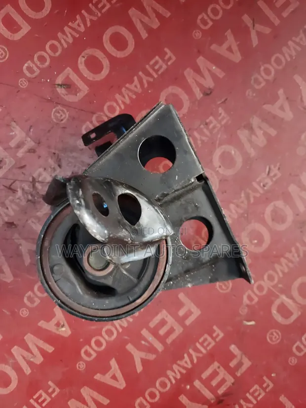 Engine Mounts for Nissan X-Trail QR20/NT30 4WD (Ex-Japan) - 1