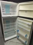 Toshiba Fridge Milango Miwili 650L - Imehifadhiwa Vizuri - 3