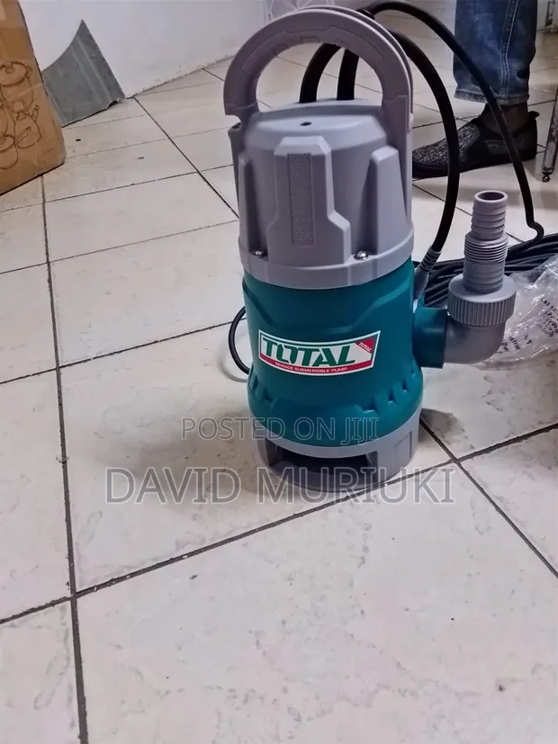 Total 750W Dirty Water Submersible Pump - 1