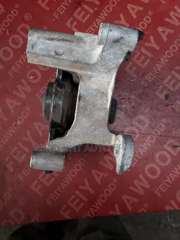 Engine Mounts Nissan X-Trail NT31 - 1