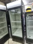 Friji la Kuonyesha la 650L lenye Matrei Makubwa - 2