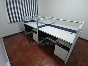 4-Way Ofisi Workstation | Moduli ya Watu 4 na Faragha