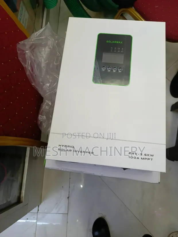 Solarmax 24V 3.6kW Hybrid Solar Inverter - 1