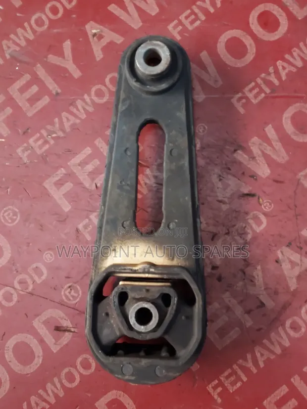 Nissan Rear Gear Mounts - Serena, X-Trail, Tiida, Note - 1
